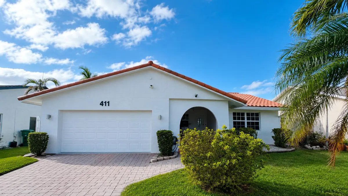 411 SE 4th Street, Dania Beach, FL 33004 - #1