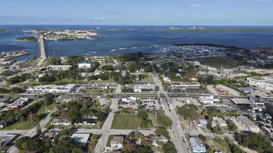 416 Avenue, Fort Pierce, FL 34950 - #2