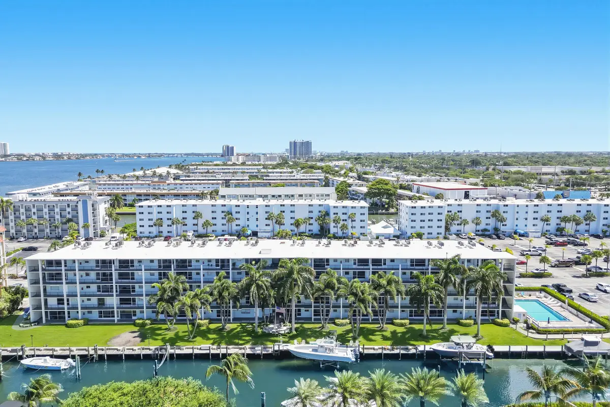 109 Paradise Harbour Boulevard #203, North Palm Beach, FL 33408 - #1