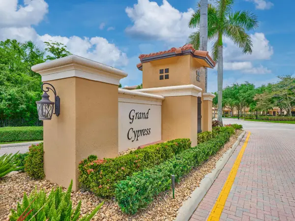 4767 Preserve Street, Coconut Creek, FL 33073