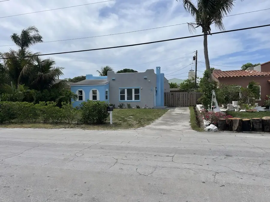 120 NW 4th Avenue, Boynton Beach, FL 33435 - #2