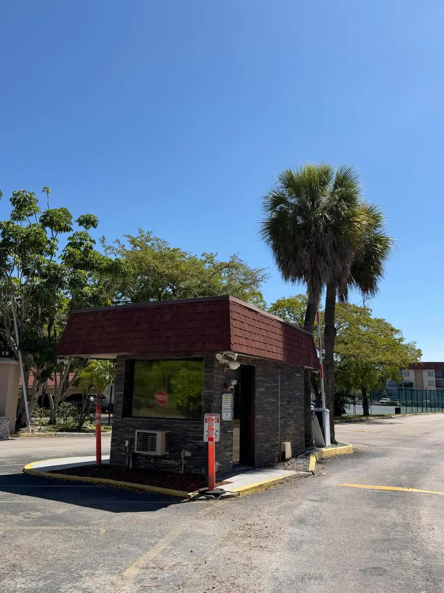 4174 Inverrary Drive #309, Lauderhill, FL 33319 - #2