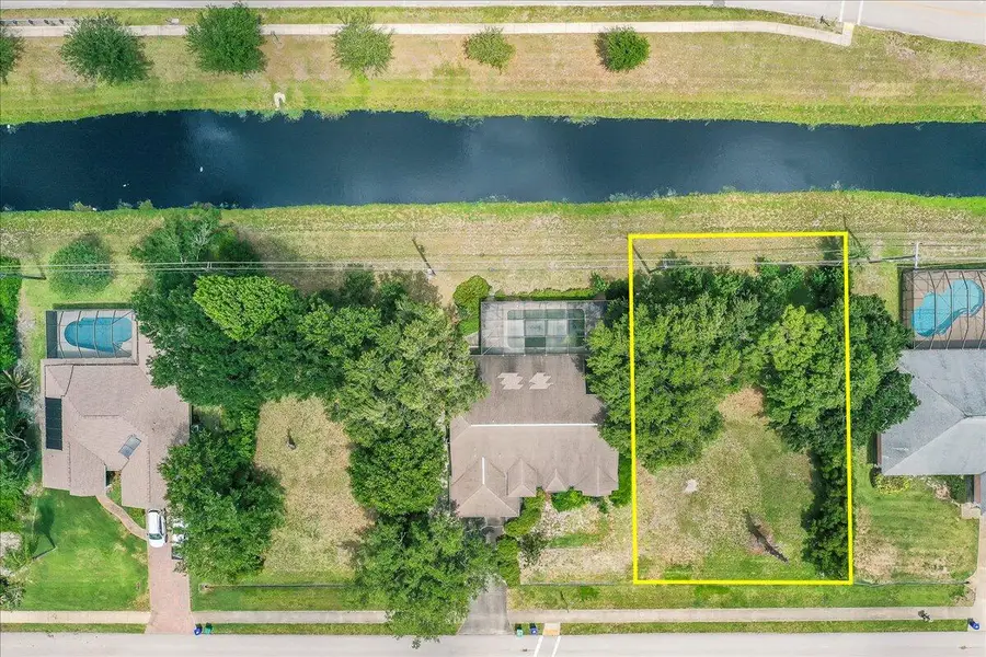 286 Main Street, Sebastian, FL 32958 - #2