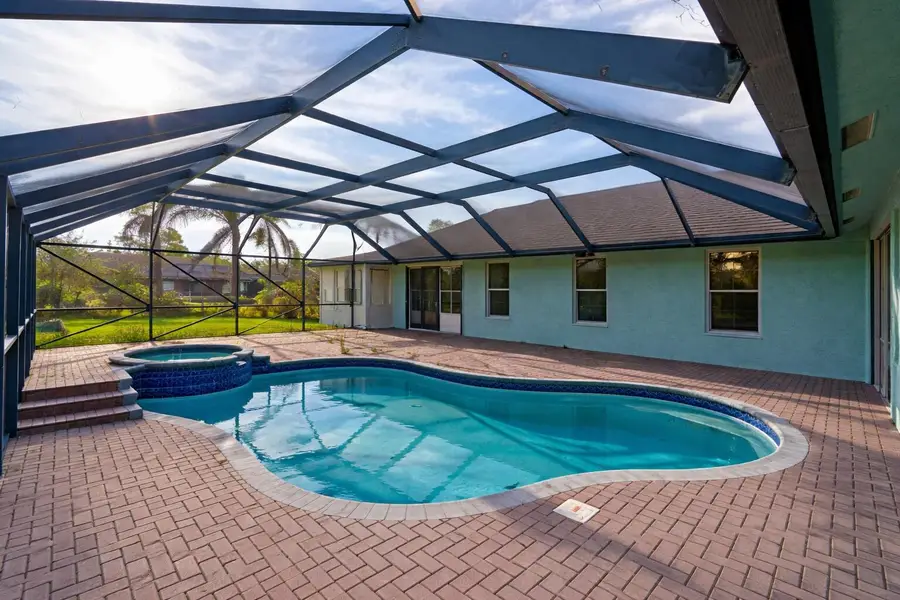 17645 N 77th Ln Lane N, The Acreage, FL 33470 - #3