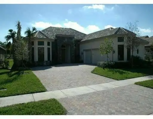 10340 Trianon Place, Wellington, FL 33449