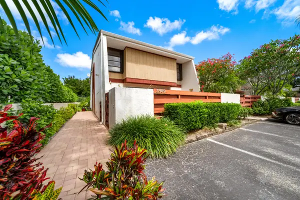 3909 Parkside Lane #234, Hollywood, FL 33021