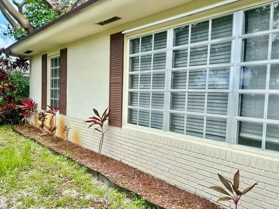 861 NW 72nd Avenue, Plantation, FL 33317 - #2