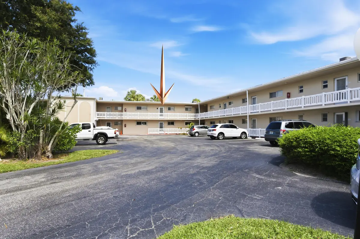 2534 Garden Drive S #203, Lake Worth, FL 33461 - #1