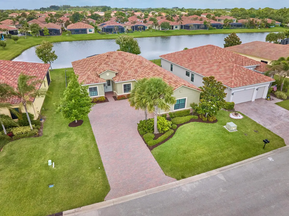 5523 49th Avenue, Vero Beach, FL 32967 - #1