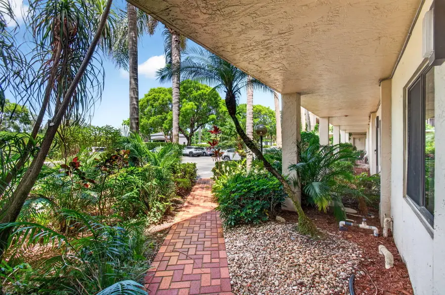 6655 Kensington Lane, Delray Beach, FL 33446 - #3