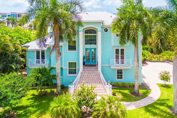 98 Southport Cove, Bonita Springs, FL 34134