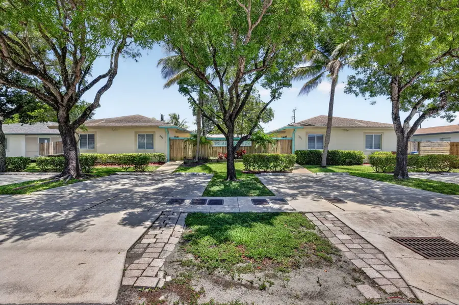 301 SW 16th Street, Fort Lauderdale, FL 33315 - #2