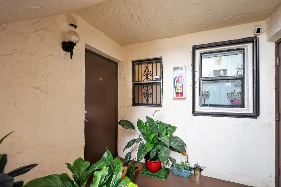 20805 NE 8th Court #101-21, Miami, FL 33179 - #2