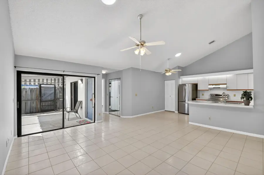 1604 Timberlane Circle, Greenacres, FL 33463 - #2