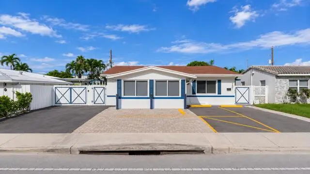 1539-1541 NE 15th Avenue, Fort Lauderdale, FL 33304 - #2