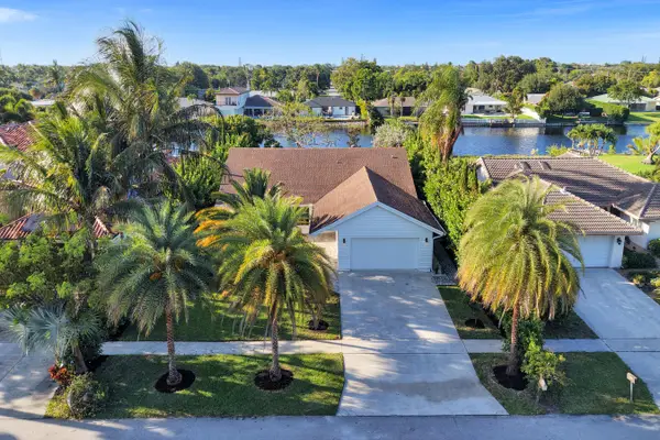 271 Oregon Lane, Boca Raton, FL 33487