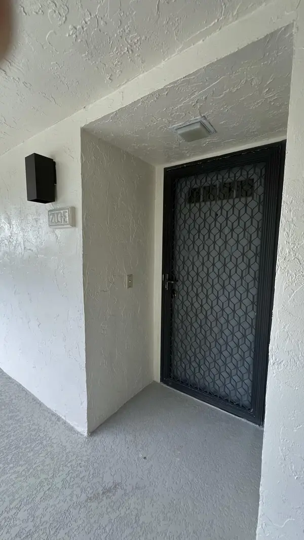 10507 SE Terrapin Place #E-203, Tequesta, FL 33469