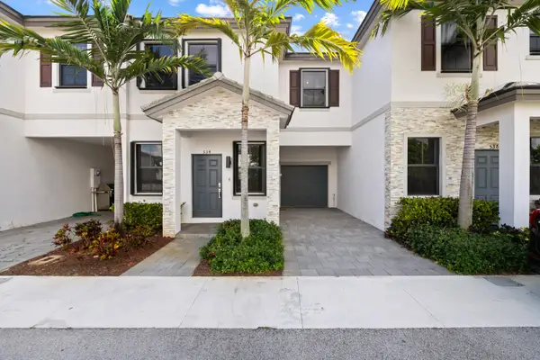 534 SW 19th Terrace, Fort Lauderdale, FL 33312