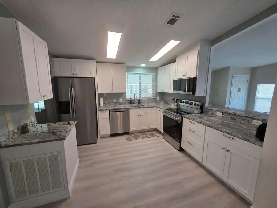 8167 Buckthorn Circle, Port Saint Lucie, FL 34952 - #2