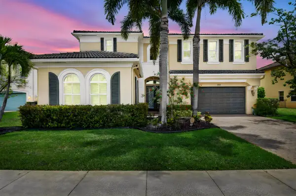 2540 Vicara Court, Royal Palm Beach, FL 33411