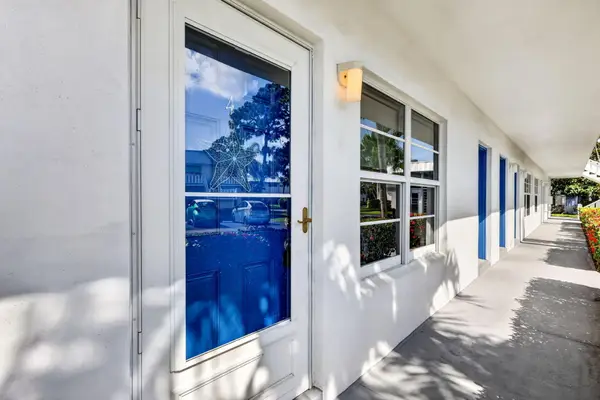 2929 SE Ocean Boulevard #M4, Stuart, FL 34996