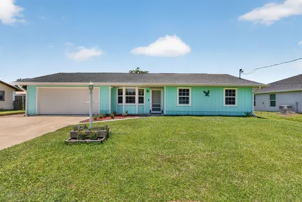 5909 Spruce Drive, Fort Pierce, FL 34982