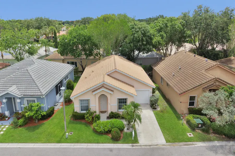 133 Caribe Court, Greenacres, FL 33413 - #2