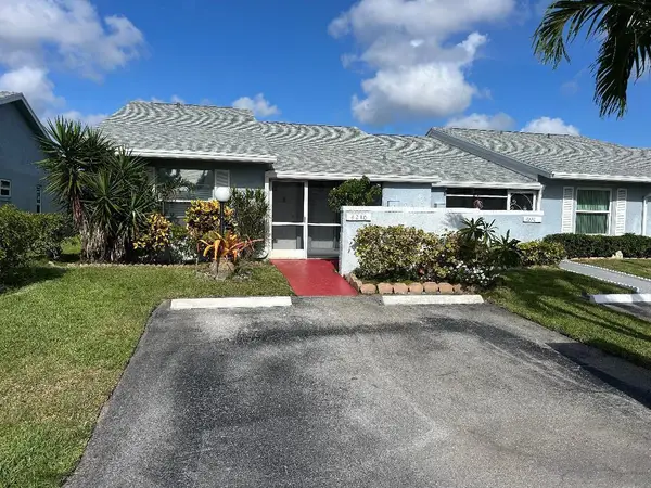 4210 Lucerne Villas Lane, Lake Worth, FL 33467