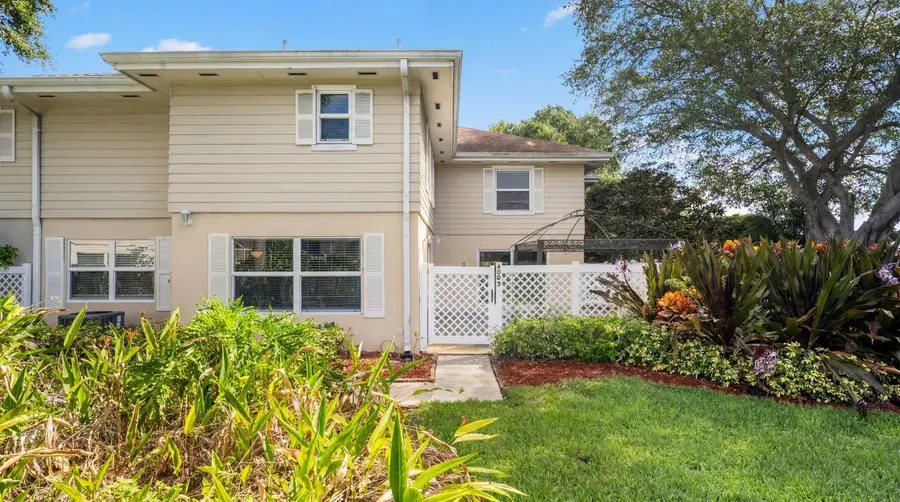 6203 Wheatley Court, Boynton Beach, FL 33436 - #2
