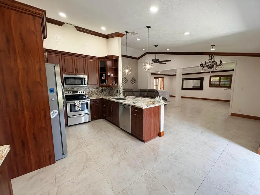 15943 W Wind Circle, Sunrise, FL 33326 - #2