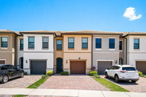4824 Chantilly Road, Lake Worth, FL 33467