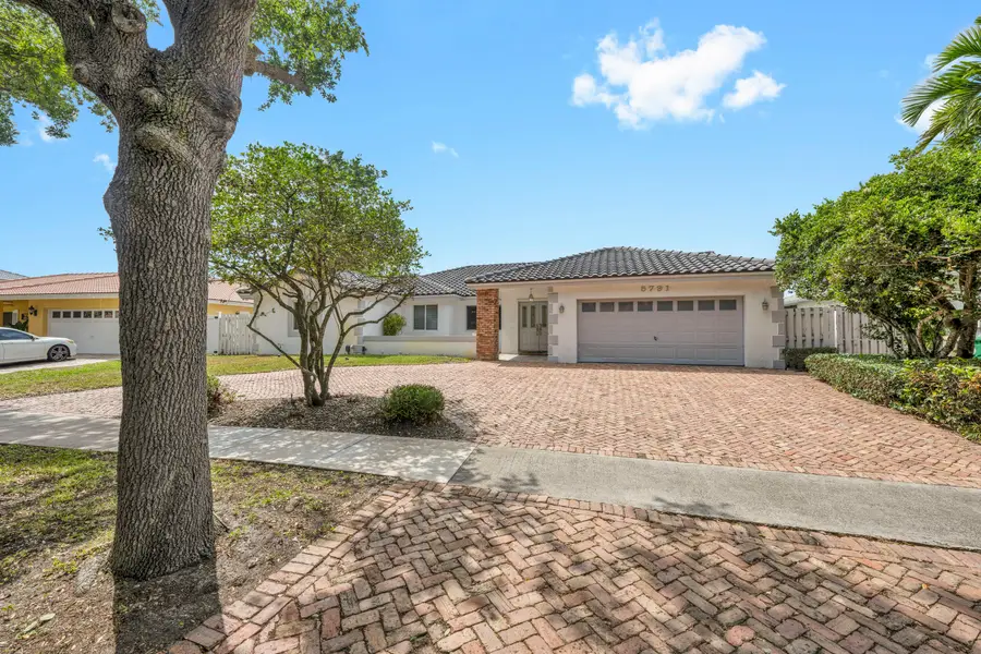 5791 Hawkes Bluff Avenue, Davie, FL 33331 - #3