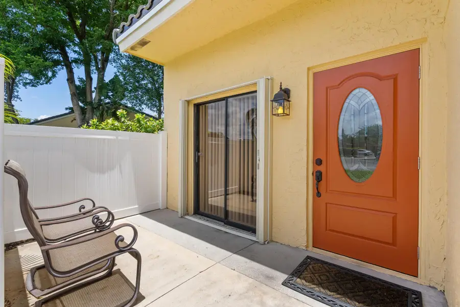6789 Bridlewood Court, Boca Raton, FL 33433 - #2
