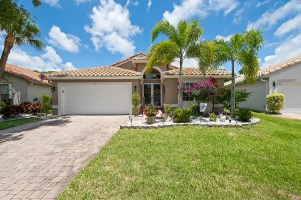 5185 Glenville Drive, Boynton Beach, FL 33437
