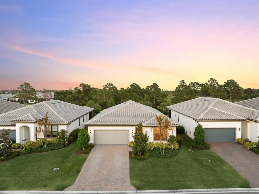 373 SE Filoli Drive, Port Saint Lucie, FL 34984 - #3