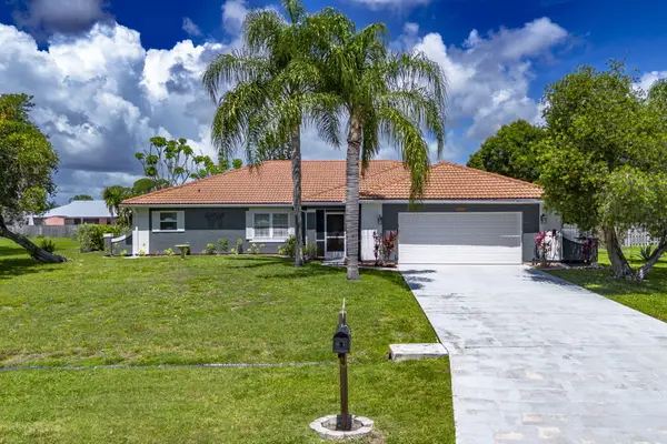 2144 SE Elmhurst Road, Port St Lucie, FL 34952