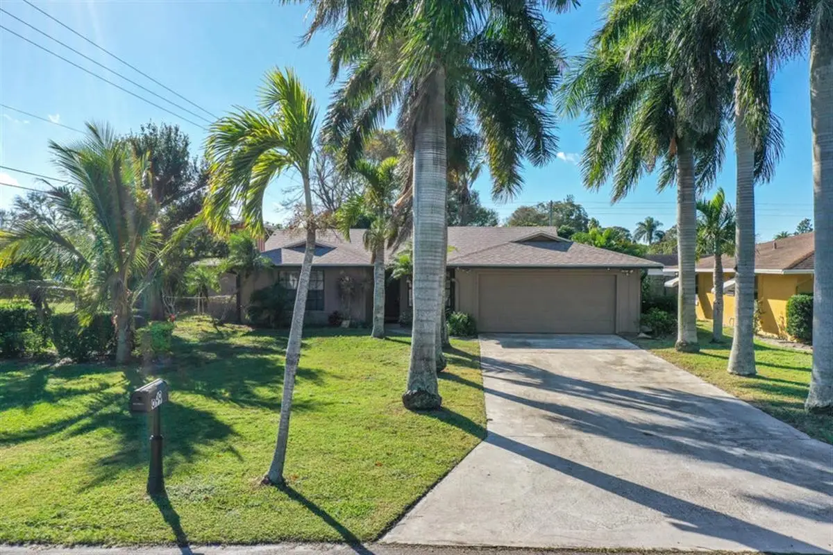 699 Ixoria Avenue, Fort Pierce, FL 34982 - #1