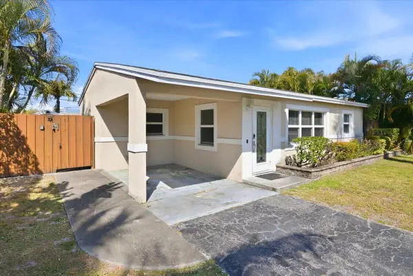 541 NE 58th Court, Fort Lauderdale, FL 33334