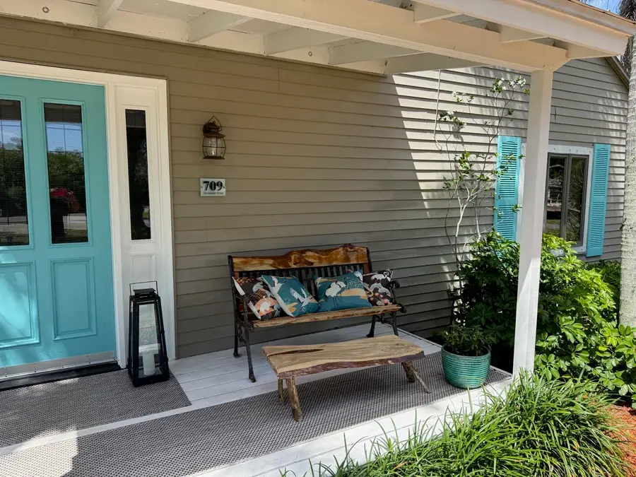 709 Savannah Street, Fort Pierce, FL 34982 - #3