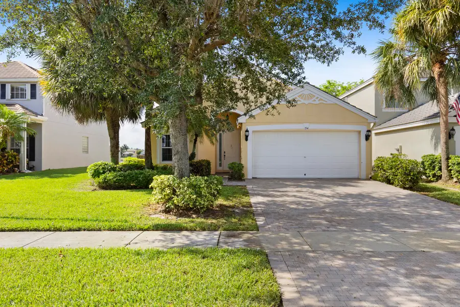154 Berenger Walk, Royal Palm Beach, FL 33414 - #2