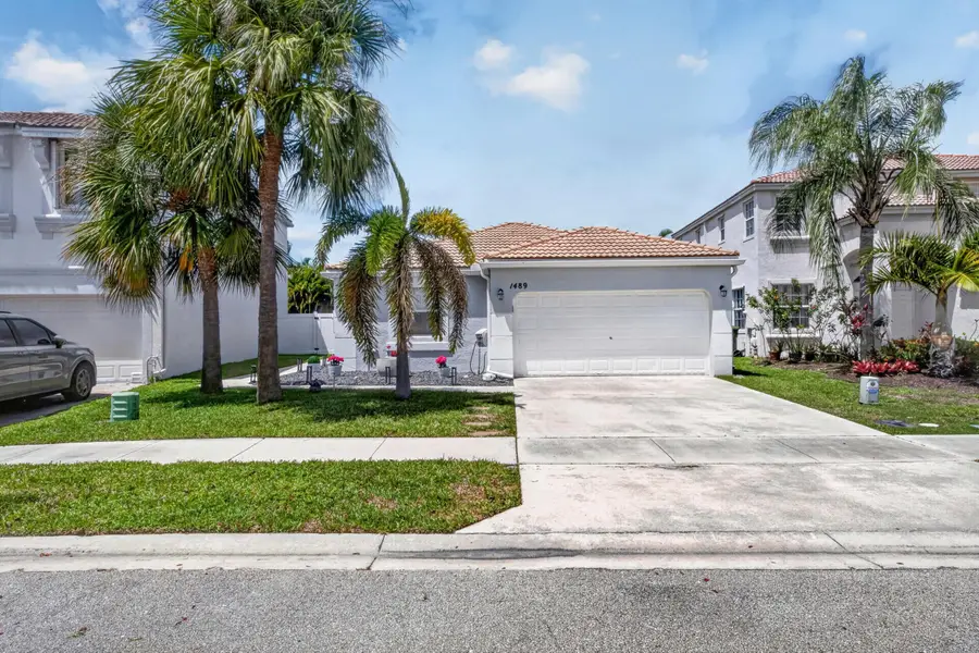 1489 NW 153rd Avenue, Pembroke Pines, FL 33028 - #2