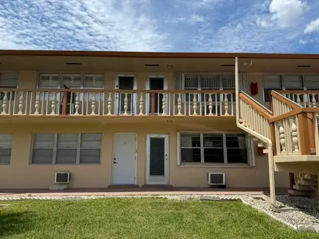 104 Hastings G, West Palm Beach, FL 33417 - #1