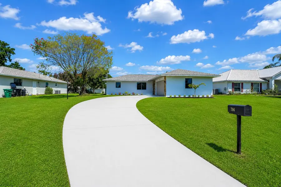 794 SE Albatross Avenue, Port Saint Lucie, FL 34983 - #2
