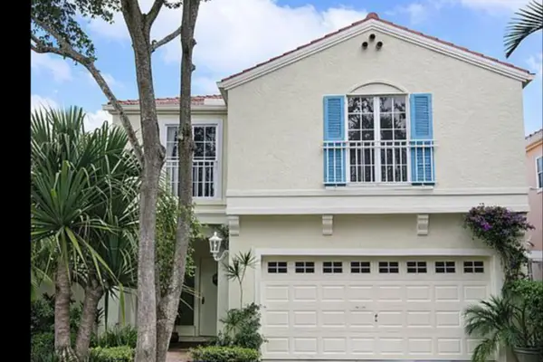 49 Va Verona, Palm Beach Gardens, FL 33418