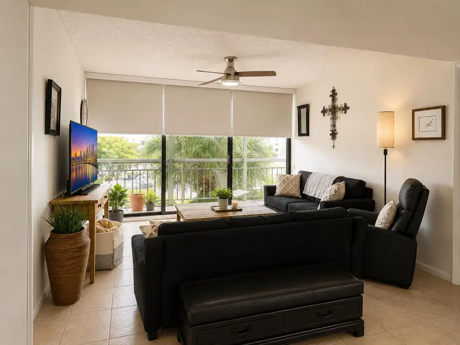 6193 Balboa Circle #405, Boca Raton, FL 33433 - #2