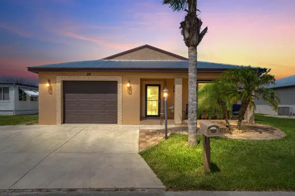 24 Alta Loma, Port St Lucie, FL 34952