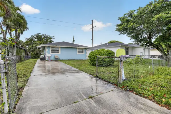 2842 NW 9th Place, Fort Lauderdale, FL 33311