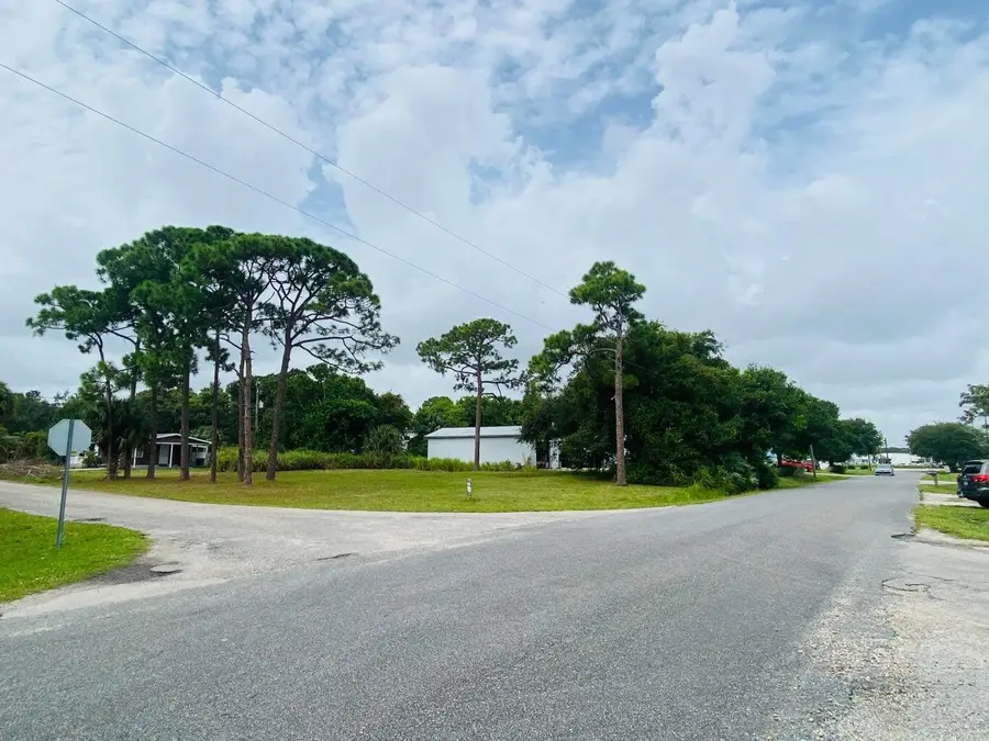 186 Melton Drive, Fort Pierce, FL 34982 - #2