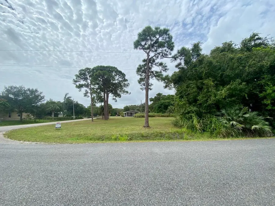 186 Melton Drive, Fort Pierce, FL 34982 - #3