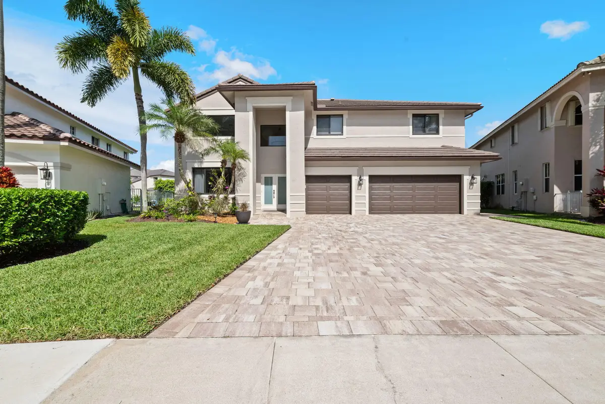 978 Greenwood Road #978, Weston, FL 33327 - #1